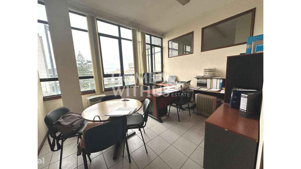 ESCRITÓRIO CENTRO DE ERMESNDE-6