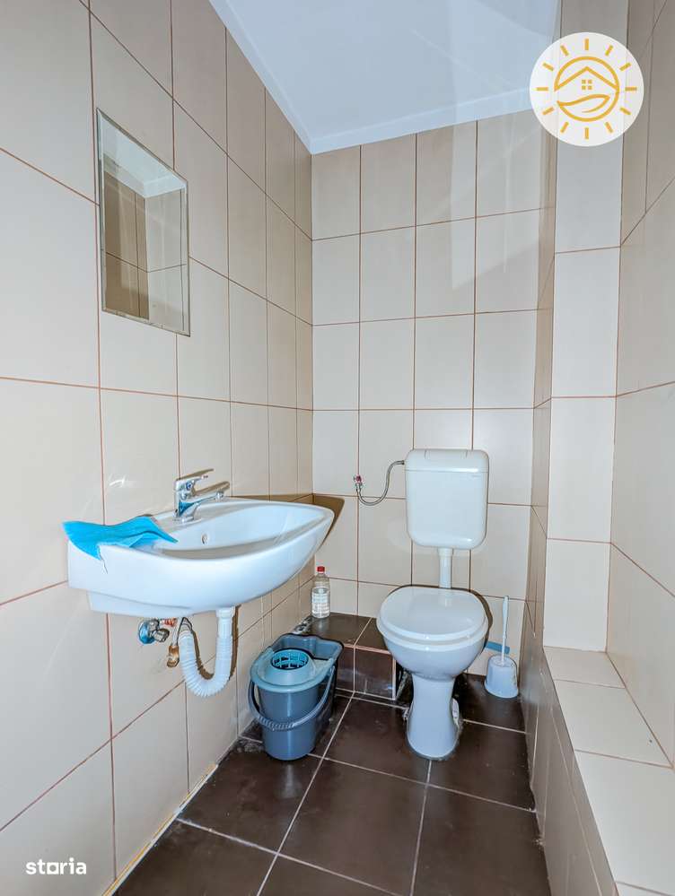 Spatiu comercial larg 120mp cu vitrina la strada - Imagine principală: 5/5