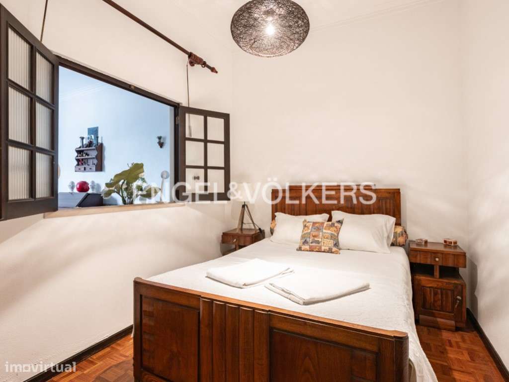 Excelente moradia T6 com AL situada no centro de Almeirim-9