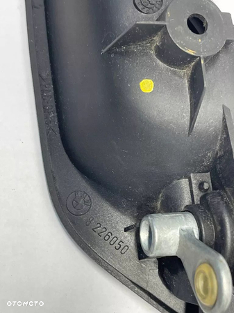 Klamka wewnętrzna prawy przód BMW E39 LIFT 8226050 - 2