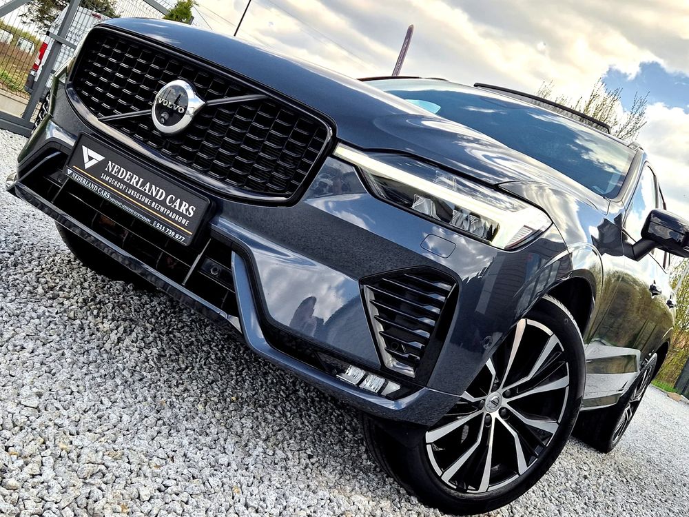Volvo XC60 II B4 B Plus Dark 2023