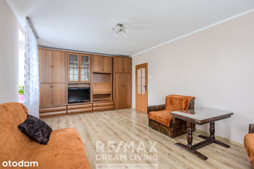 Przestronne 3 pokoje z dużym salonem – Sołtana-4