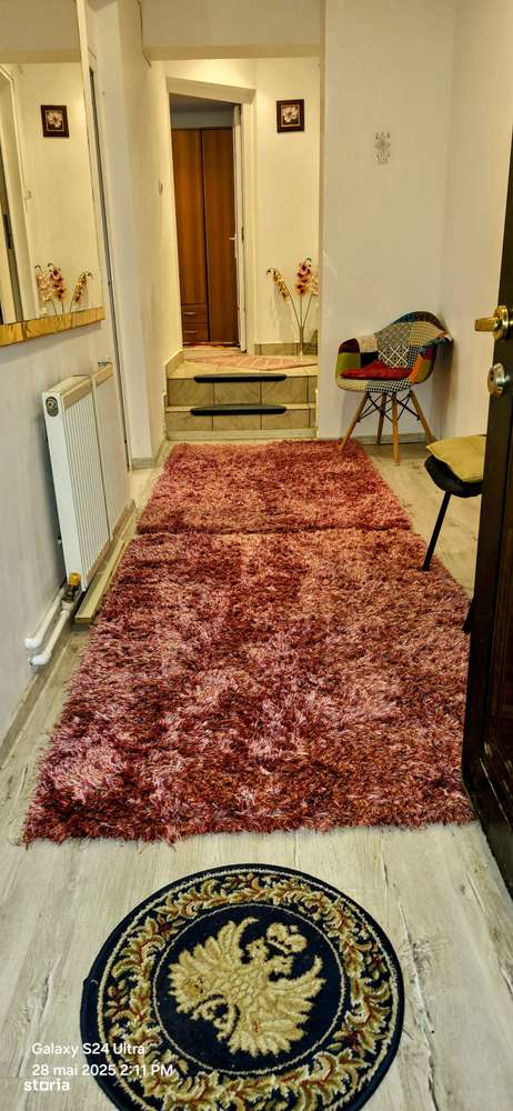 Apartament cu 2 camere, decomandat Codrisor - Imagine principală: 3/9