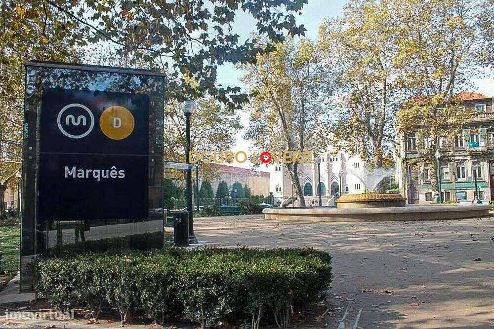 Apartamento T0 à venda na Rua da Constituição-13