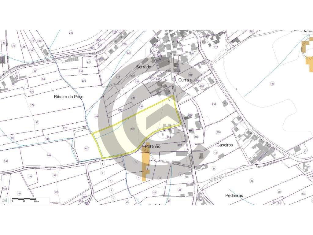Terreno Misto com uma grande área urbana - Grande imagem: 2/2