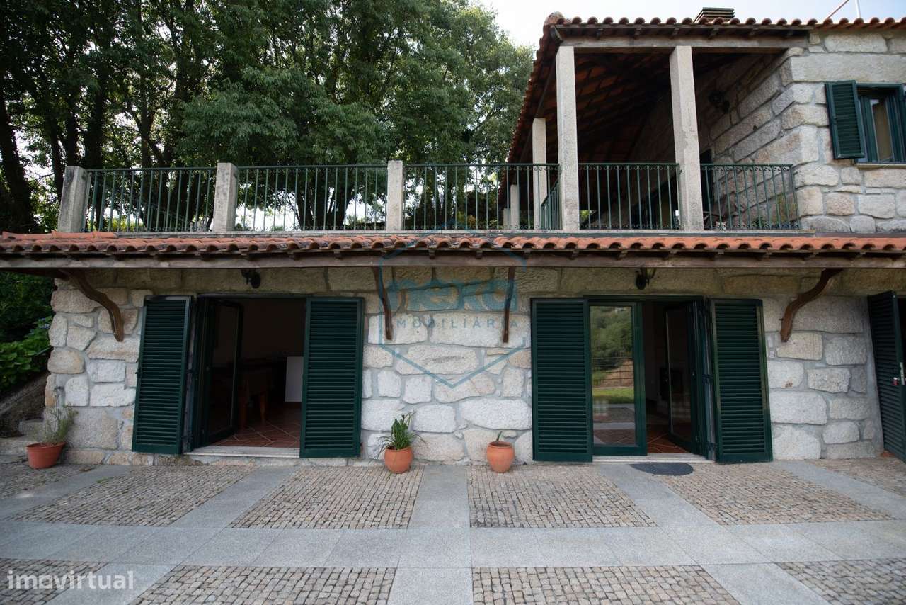 Moradia inserida em Quinta-49