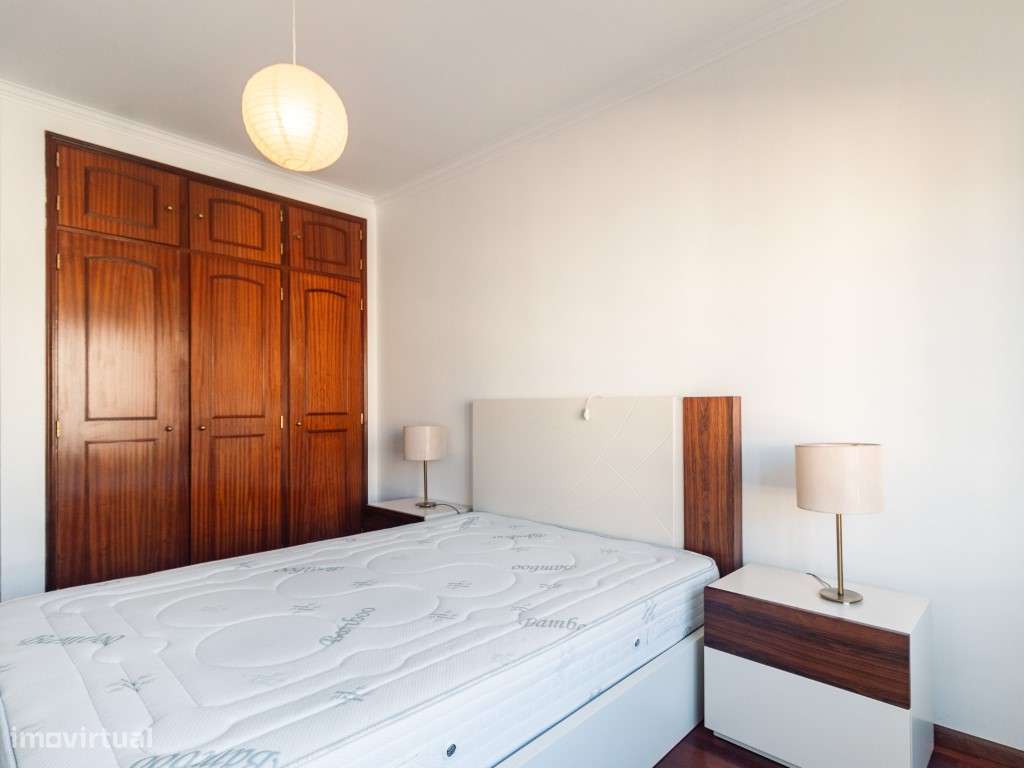 Apartamento T2 com garagem, Urb. Ar e Sol, Coimbra-10