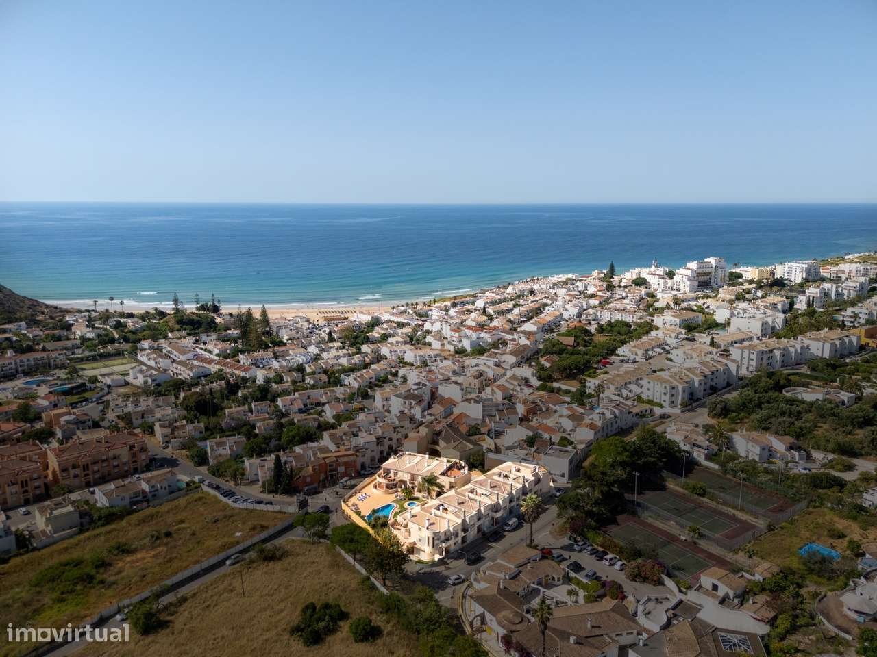 Localização perfeita com vista para o mar - Grande imagem: 1/47