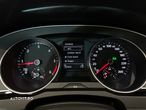 Volkswagen Passat 2.0 TDI DSG Comfortline - 23