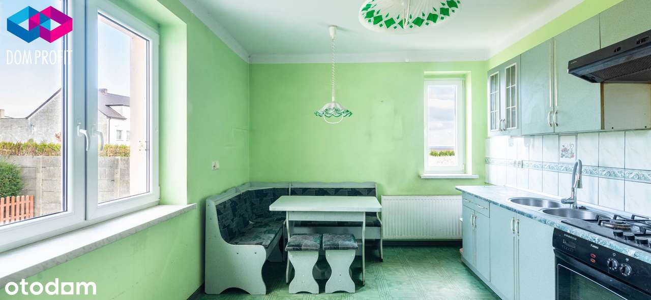 Dom 3 minuty od miasta – idealny układ, duża działka i pełna swoboda!-11