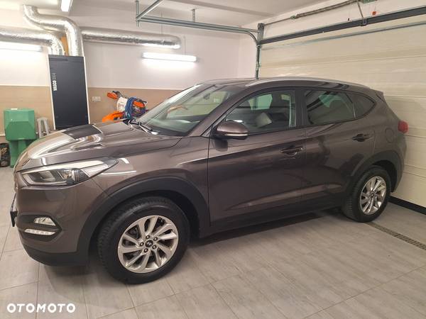 Hyundai Tucson blue 1.6 GDi 2WD Navi - 6