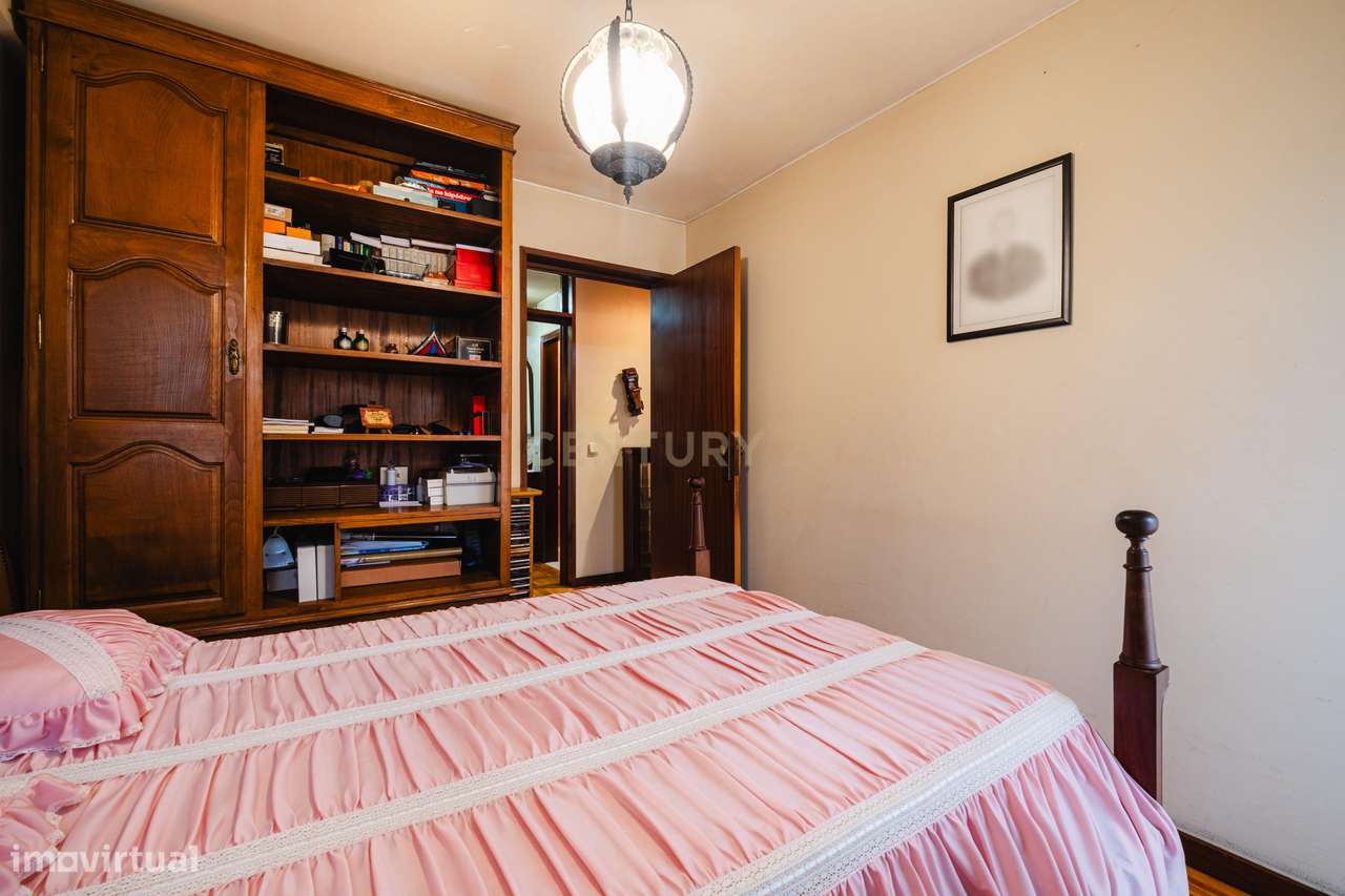 Apartamento T3 para Recuperação na Senhora da Hora, Matosinhos-13