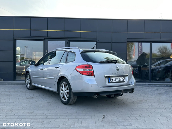 Renault Laguna 2.0 dCi Initiale - 12