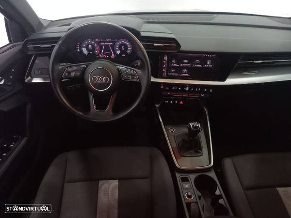 Audi A3 Sportback 30 TFSI Advanced - 11