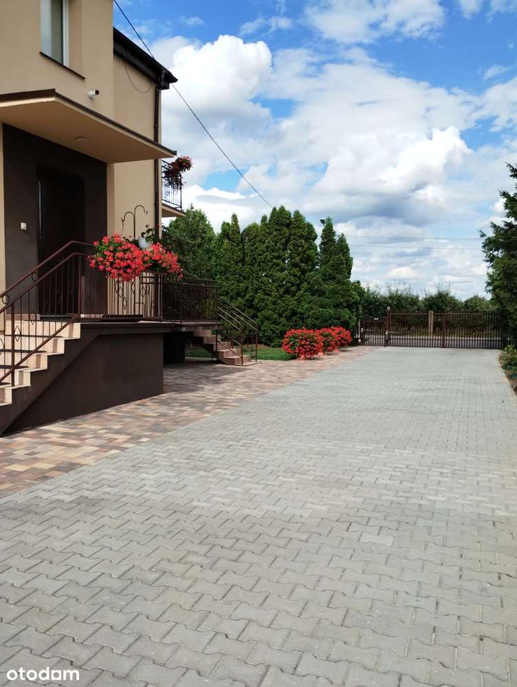 NOWOCZESNE GOSPODARSTWO O POW. 1,3033 HA Z MŁODYM SADEM - Mąkolno-1