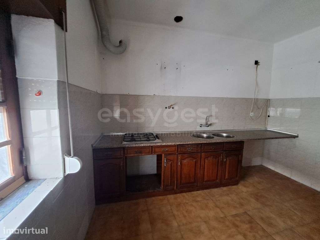 Andar de Moradia com excelente localização no Centro de Ferreira do... - Grande imagem: 5/20