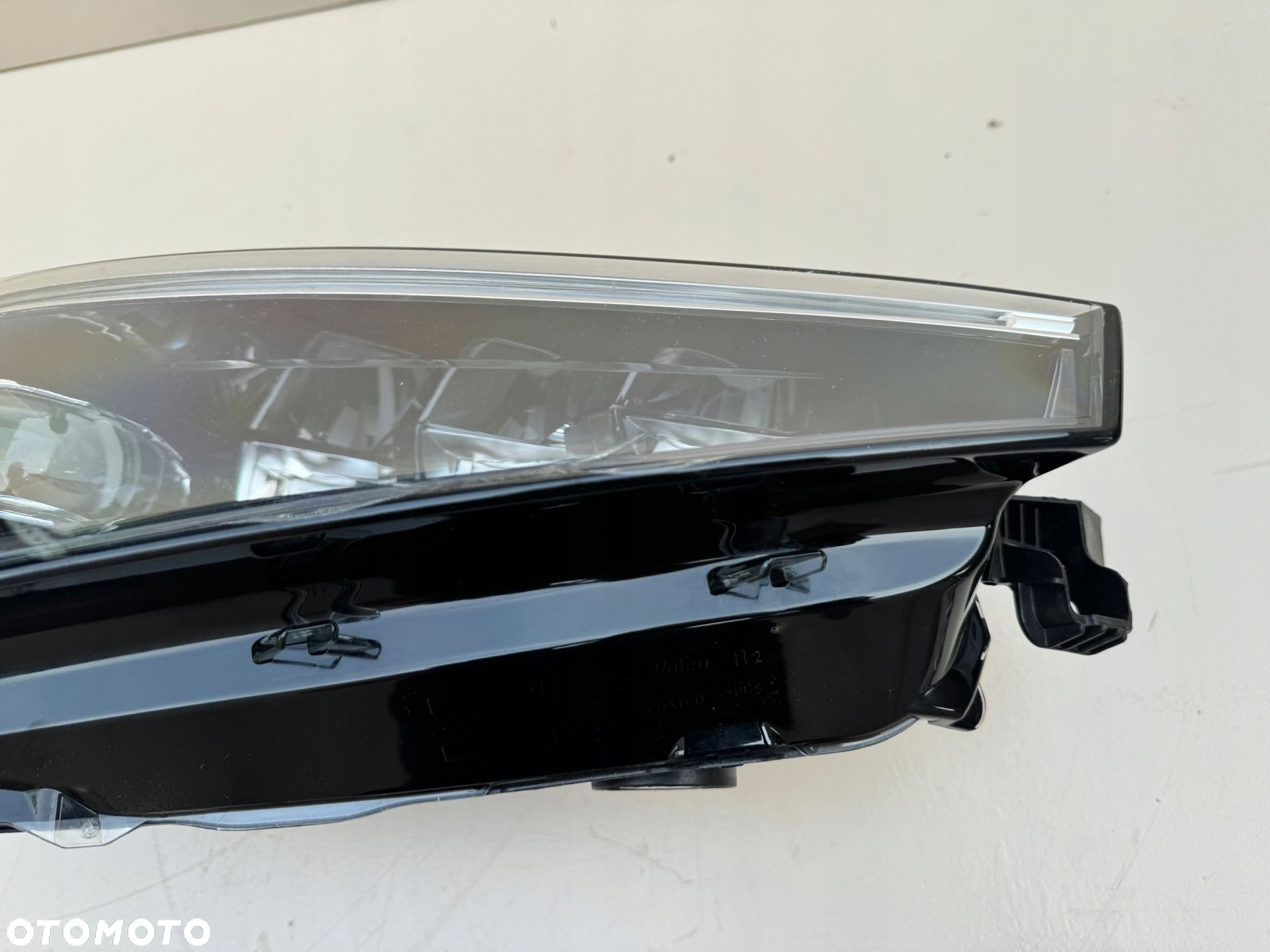 SKODA SCALA 19R- LAMPA PRAWY PRZÓD PRZEDNIA PRAWA 657941016 - 8