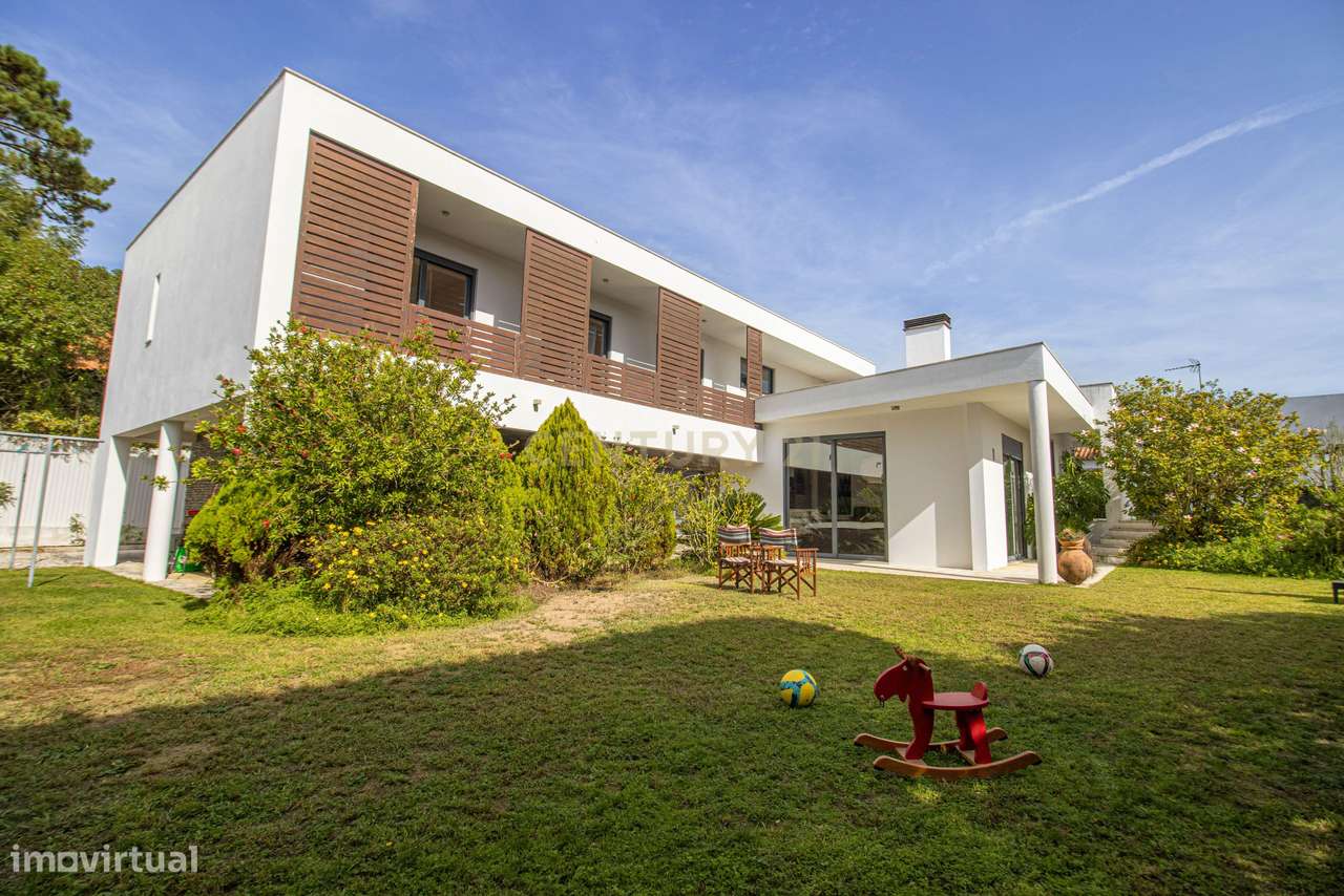 Moradia Isolada T4 291m2 em Lote de 1050 m2 em Mucifal, Colares, Sintr-30