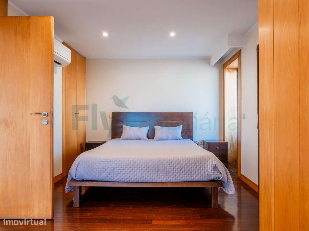 Moradia T3 em Fermentões com Piscina e Zona de Churrasqueira-17