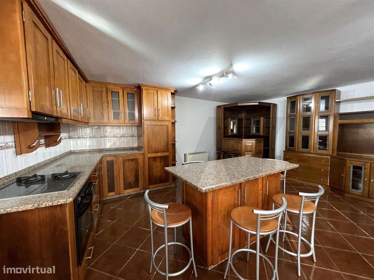 Moradia em pedra renovada para venda ou permuta - Grande imagem: 4/19