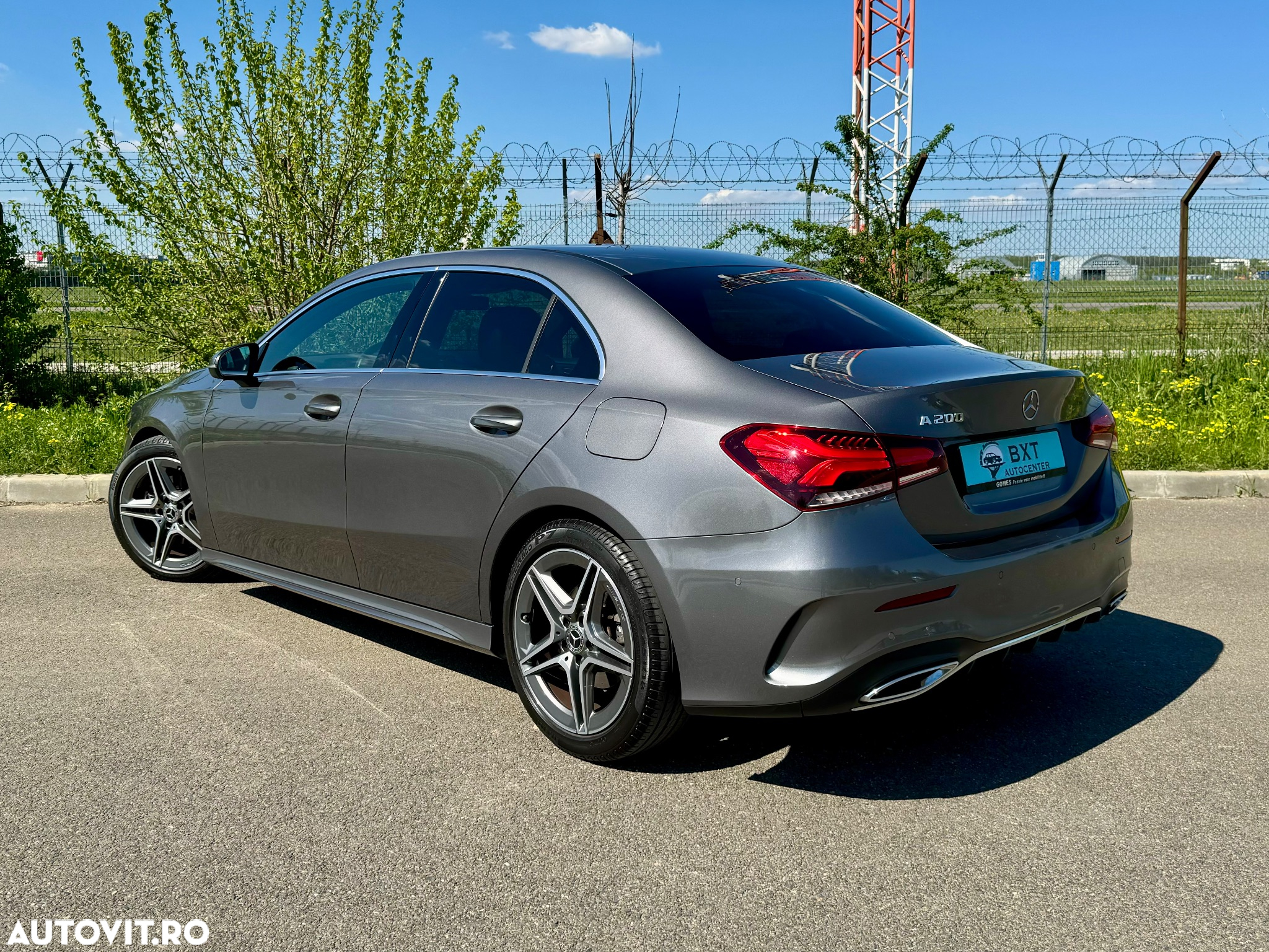 Mercedes-Benz A 200 7G-DCT AMG Line Advanced Plus - 11