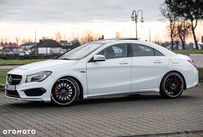 Mercedes-Benz CLA 45 AMG 4Matic 7G-DCT Edition 1 - 17