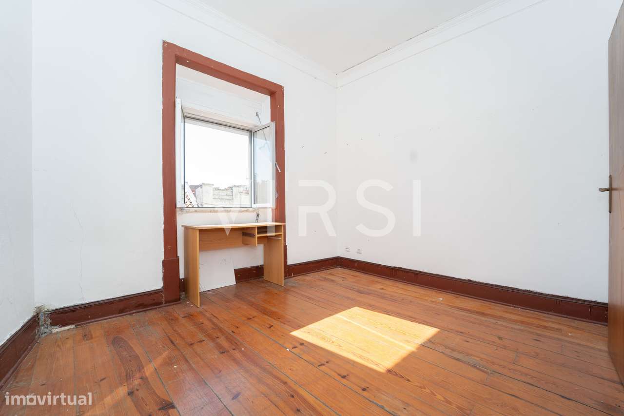 Moradia para remodelar a 3 min do ISCAC-6
