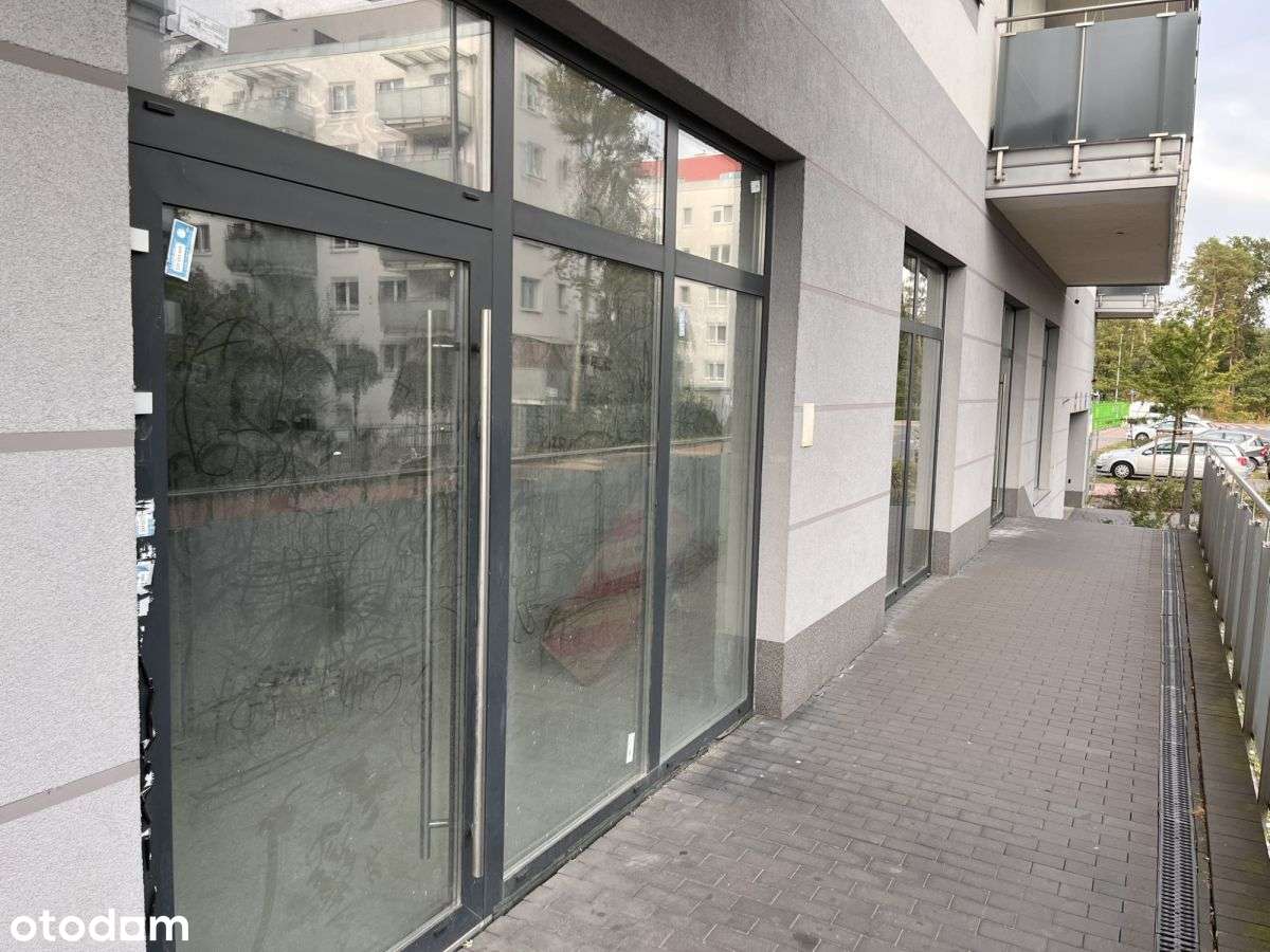 Prestiżowy lokal usługowy 180 m² – duże witryny-6