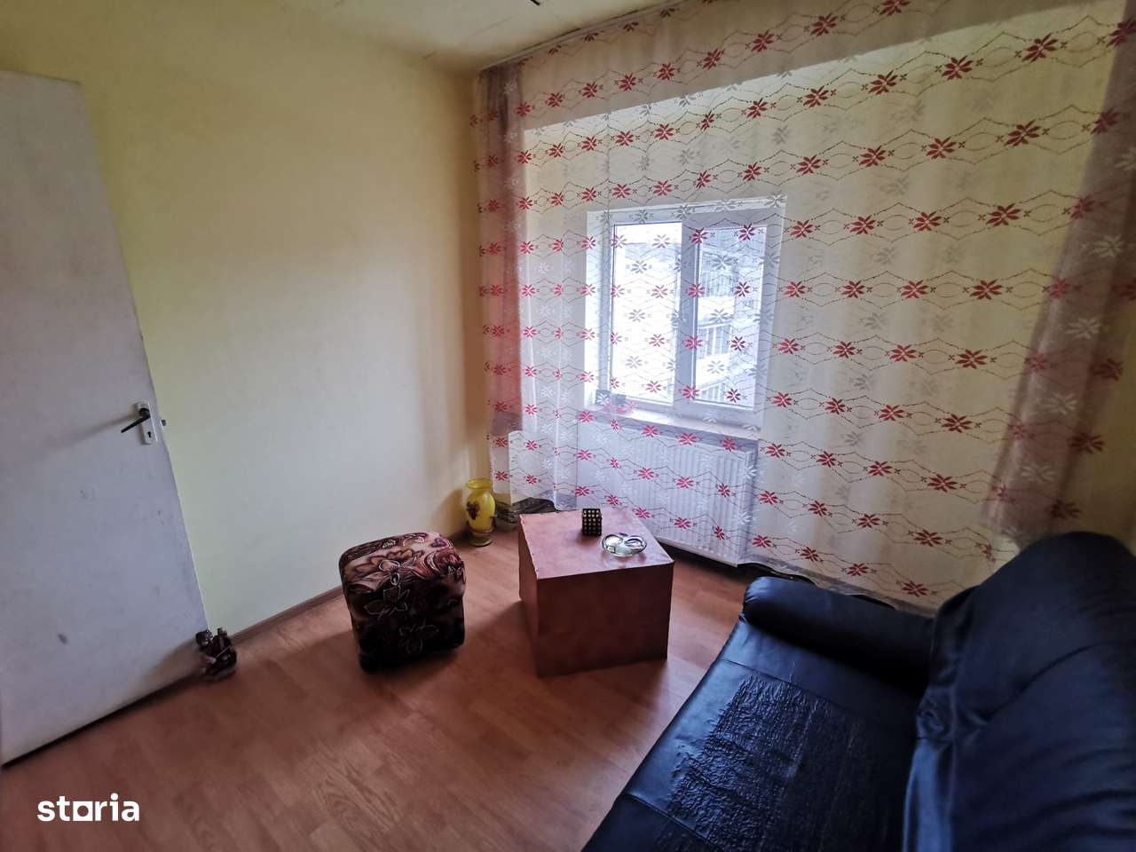 De vanzare apartament 5 camere – Dambovita- 2471-5