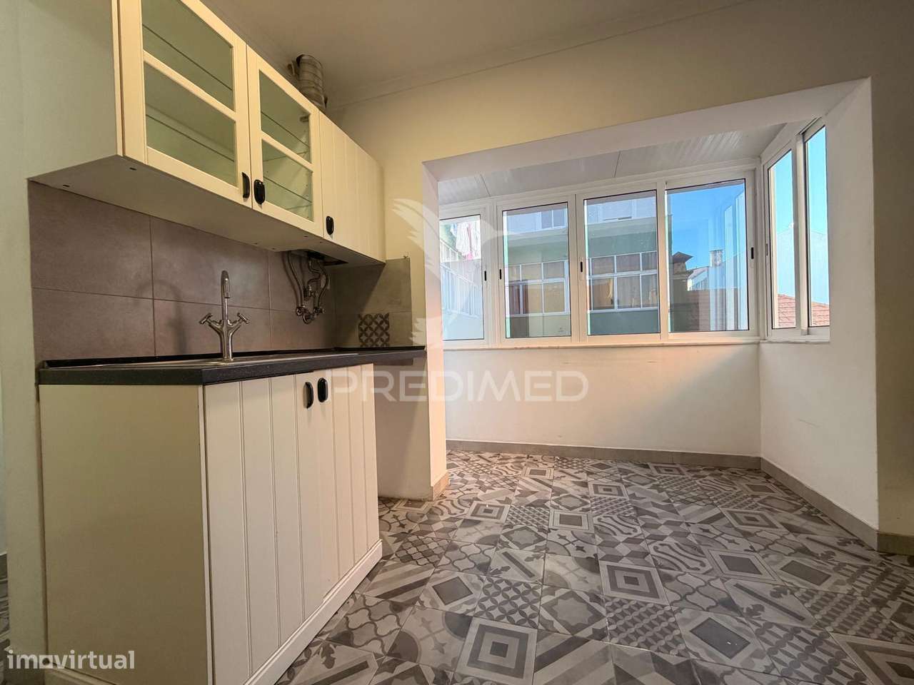 T2 Remodelado na cova da Piedade - Grande imagem: 3/40