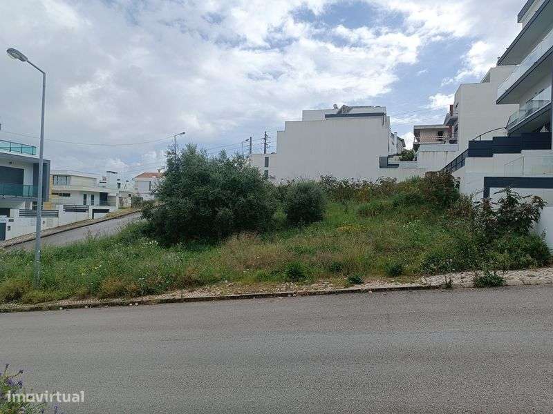 Lote de Terreno de Gaveto - Grande imagem: 4/12