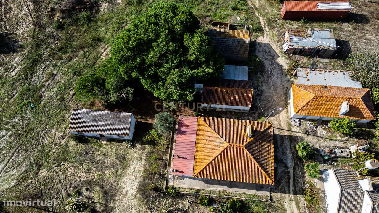 MORADIA C/ TERRENO 5 HA | FOROS DE ALMADA | PROJECTO APROVADO - Grande imagem: 2/34