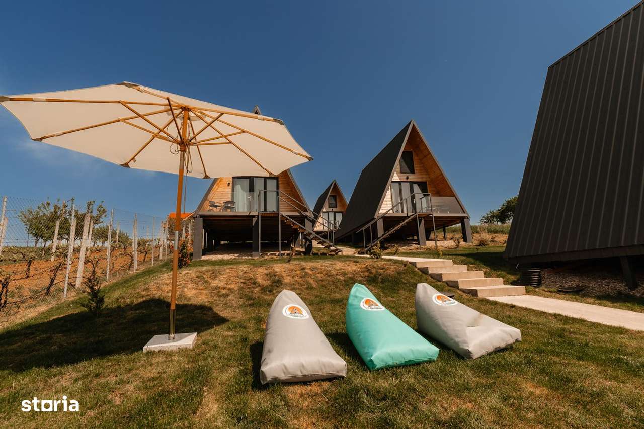 Complex turistic, format din 5 case de vacanța, Băile 1 Mai - Imagine principală: 4/15