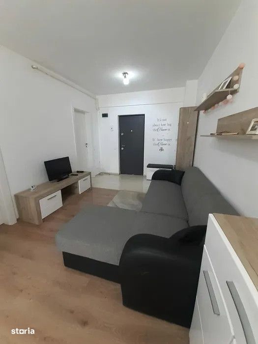 Apartament de 2 camere, 40mp, etaj intermediar, parcare, zona Fabricii