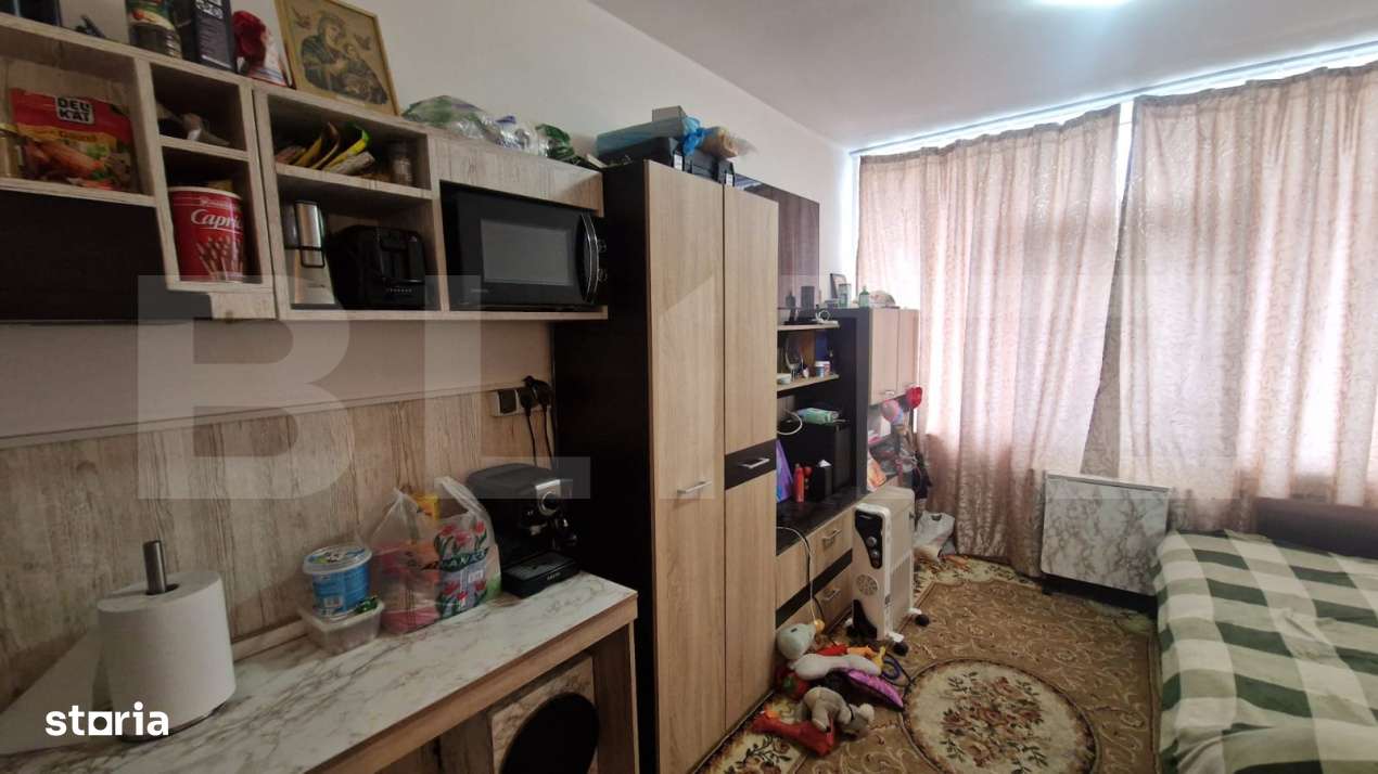 Camera de camin de vanzare, mobilata, in zona Tractorul - Imagine principală: 2/10