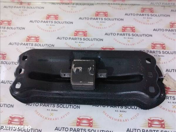 traversa cutie de viteze mercedes benz e class  w212  2009 2014 - 1