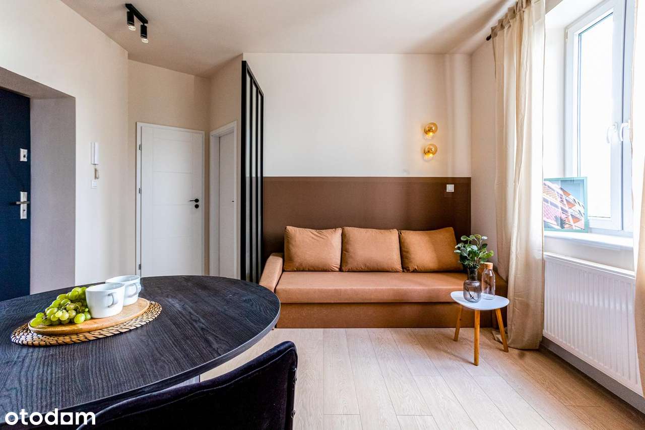 Słoneczne mieszkanie| 2 -pok.| klimatyczna kamienica ŁAZARZ