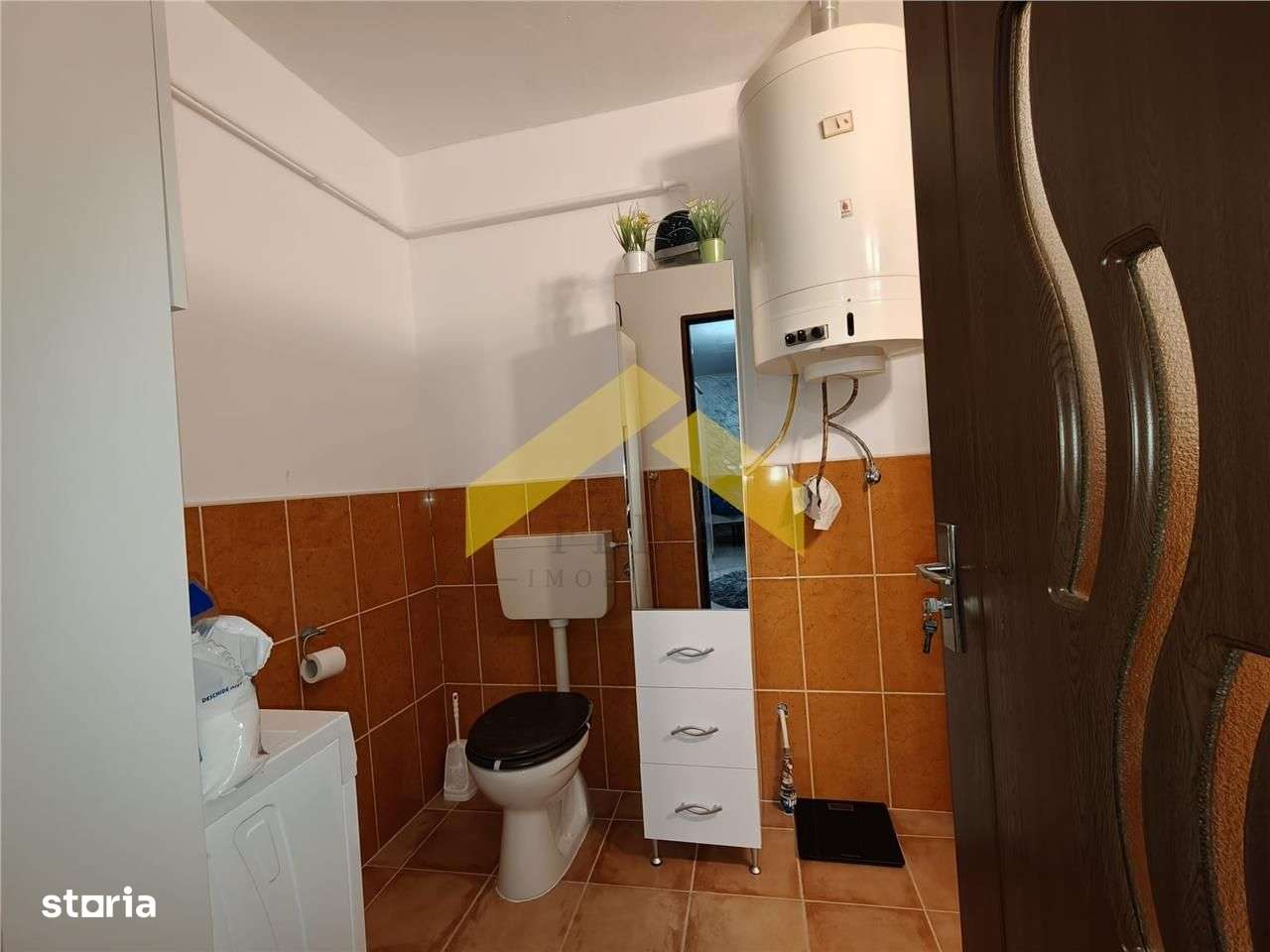 Casa la sol de vanzare in orasul Csanádpalota, Ungaria-8