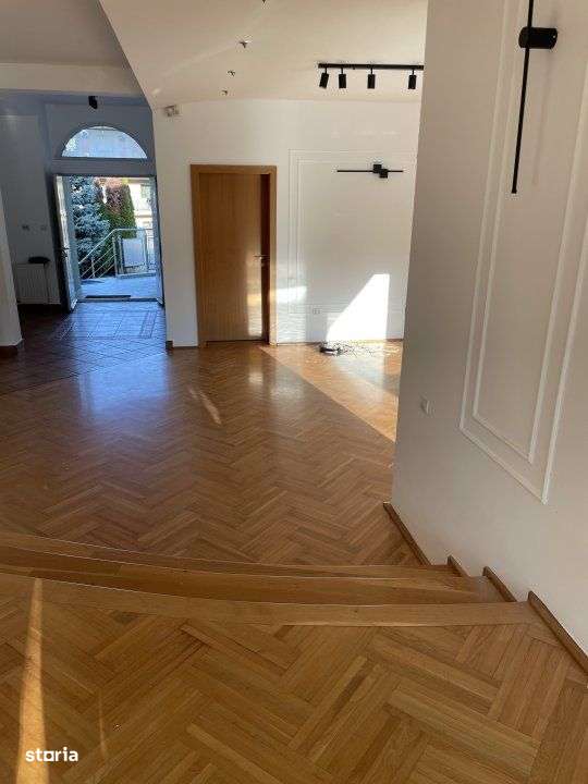 Repozitionare pret - Vila cu teren generos de 2151 mp strada Campului-10