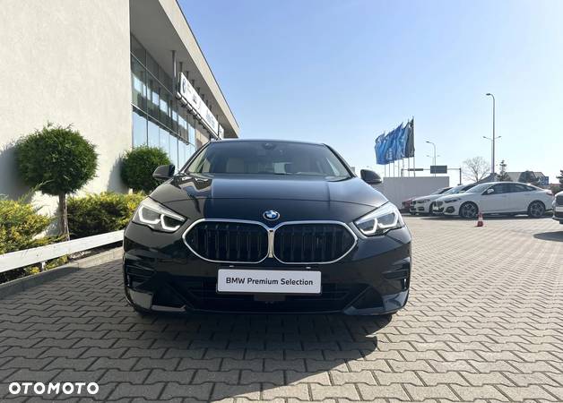 BMW Seria 2 218i - 2