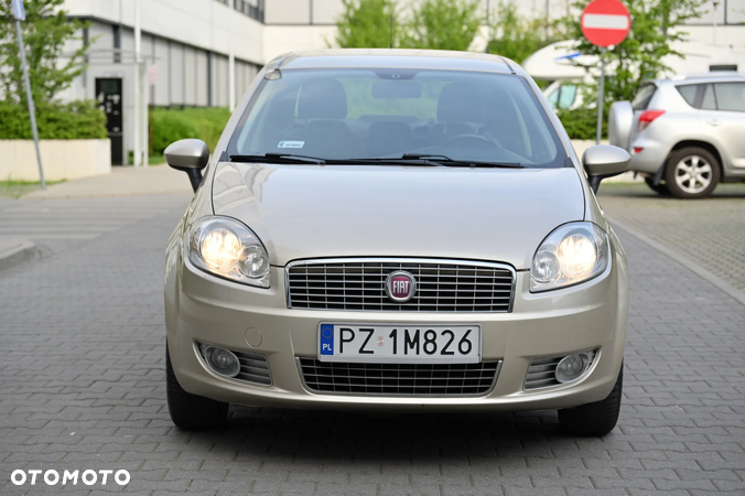 Fiat Linea 1.4 Active - 11