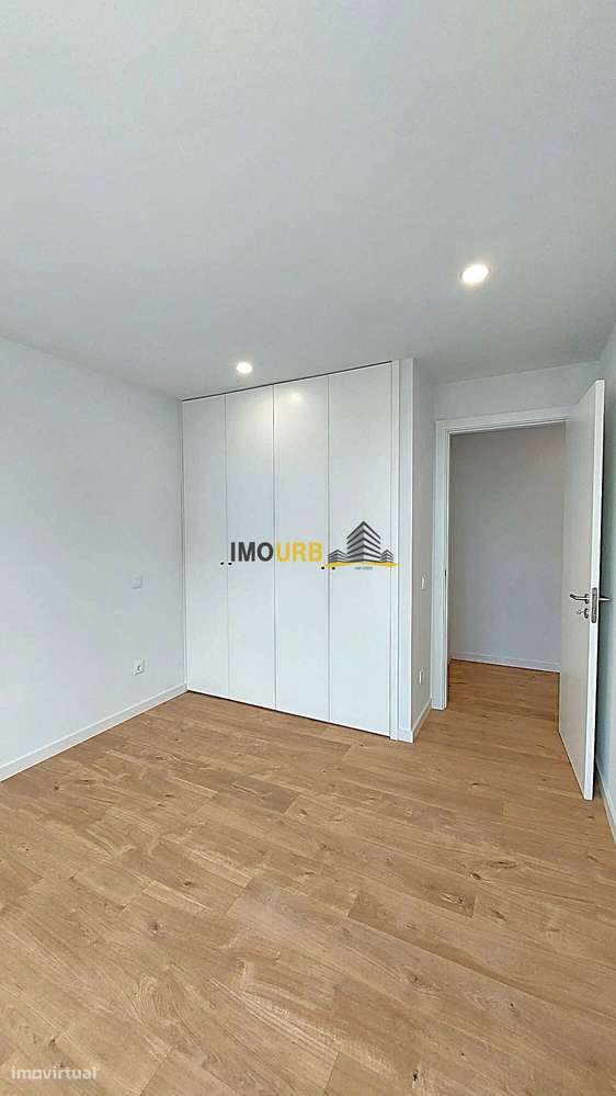 APARTAMENTO - T3 - NOVO - CENTRO DA CIDADE - LEIRIA-9