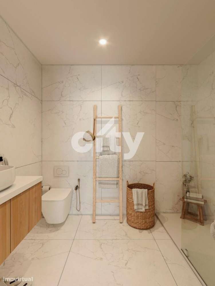 Apartamento T4 com Terraço Privado-23