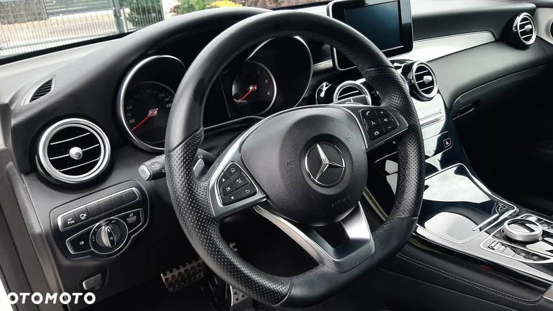 Mercedes-Benz GLC 220 d 4-Matic - 23