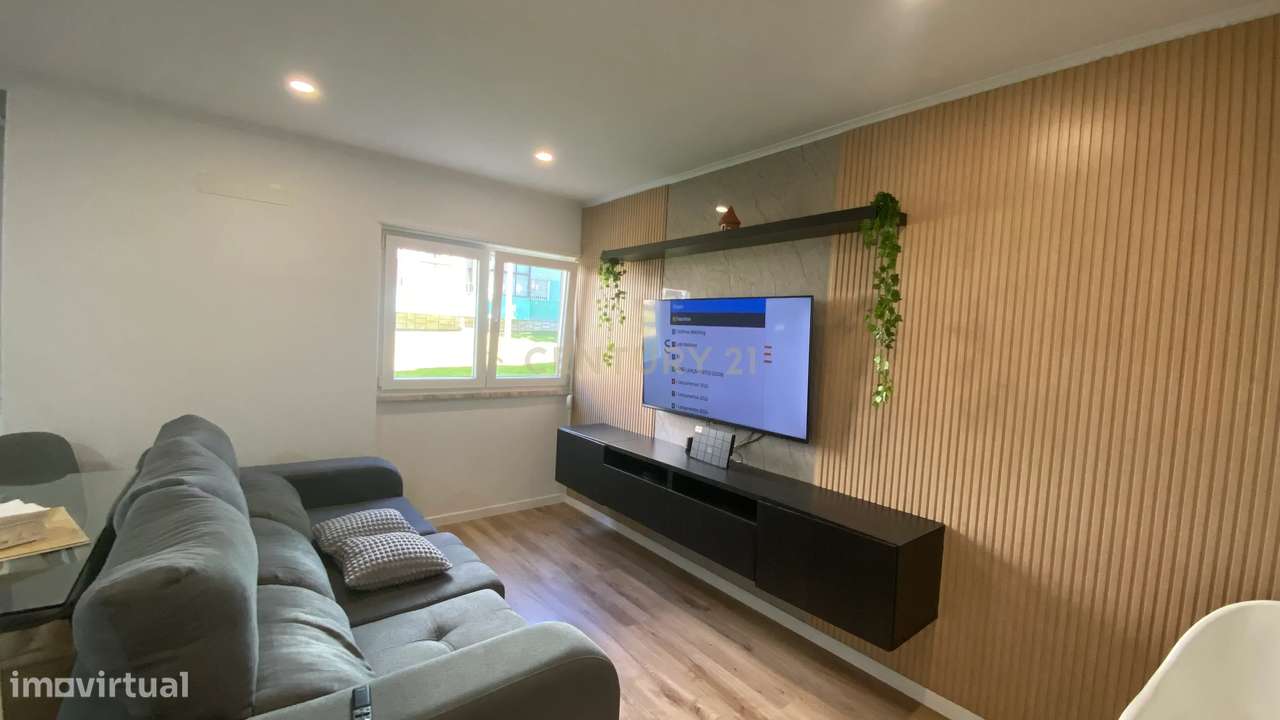 ApartamentoT2  Renovado no Lavradio,  Barreiro-6
