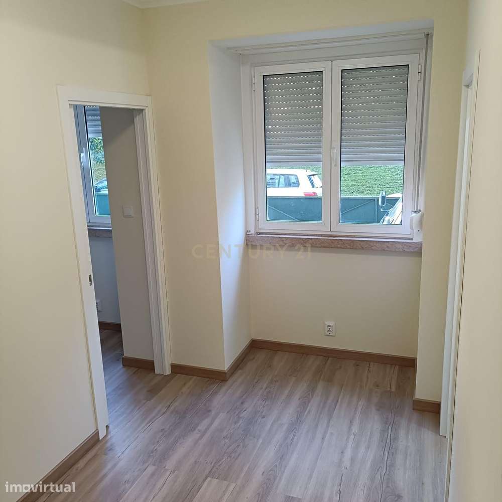 Arrendamento T1 Junto à Praça de Londres - Grande imagem: 4/11