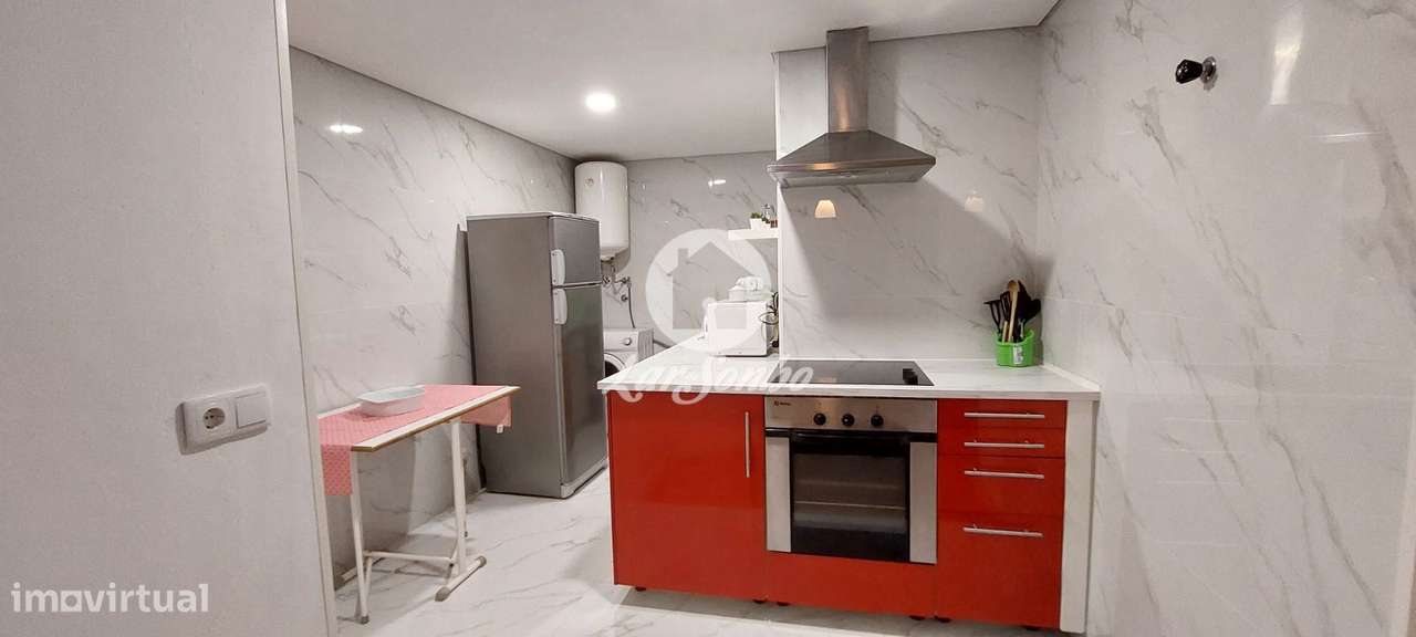 Apartamento T2 na 1ª linha de mar na Póvoa de Varzim - Grande imagem: 5/7