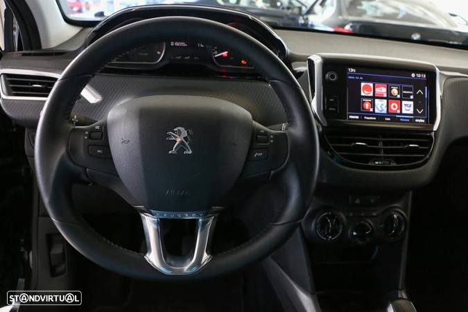 Peugeot 2008 1.2 PureTech Style - 17