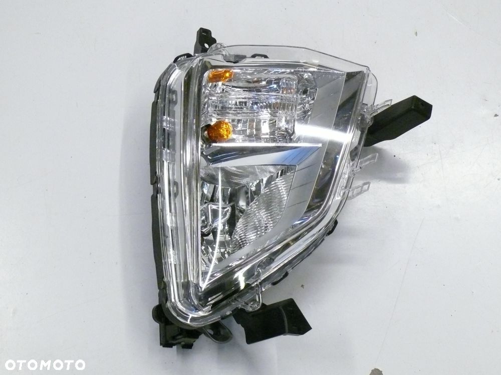 HALOGEN PRAWY MITSUBISHI ECLIPSE CROSS 2017 2021 - 1