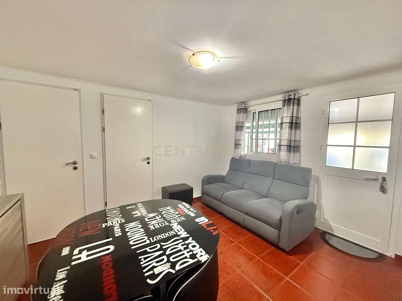 Moradia T2 + 1 em Parque Verde, Fernão Ferro,-9